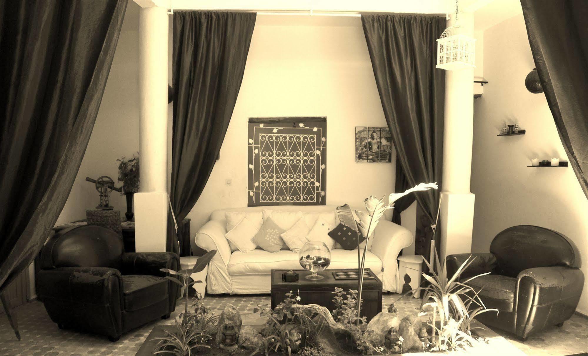 Riad Lyon-Mogador Essaouira Exterior photo
